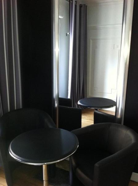 Appartamento Near Eiffel Tower - Beautiful Flat Parigi Esterno foto